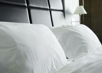 Comment faire reprendre sa forme a un oreiller ?