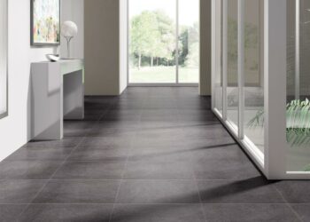Comment faire revenir un carrelage terne ?