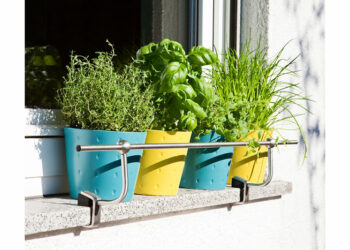 Comment faire tenir une jardinière sur un rebord de fenêtre ?