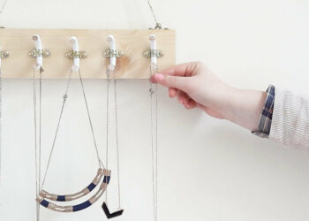 Comment faire un Porte-bijoux facile ?