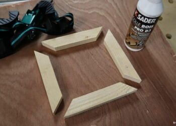 Comment faire un cadre avec des tasseaux ?