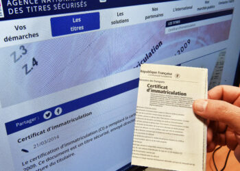 Comment faire un changement de titulaire de carte grise en ligne ?