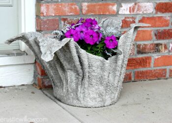 Comment faire un grand vase en ciment ?