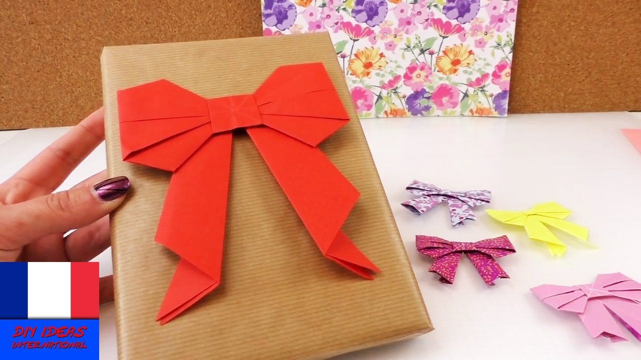 Video Comment Faire Un Papier Cadeau Avec Du Papier Transparent