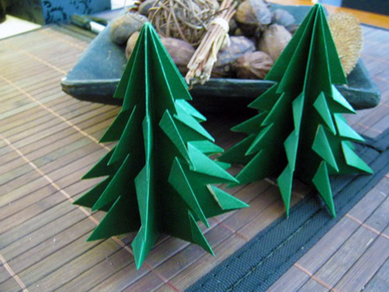 Comment faire un sapin de Noël avec du papier
