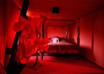 Comment faire une ambiance rouge ?