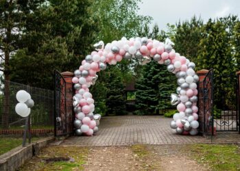 Comment faire une arche végétale ?