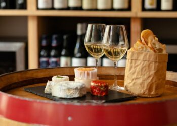 Comment faire une dégustation de vins et fromages ?