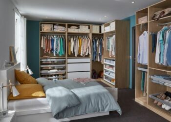 Comment fermer le haut d'un dressing ?