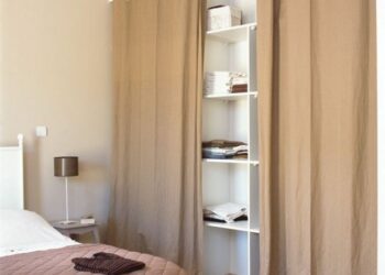 Comment fermer placard sans porte ?