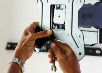 Comment fixer quelque chose de lourd sur un mur ?
