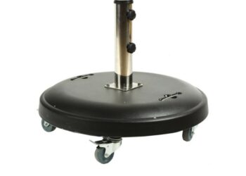 Comment fixer un parasol sans pied ?