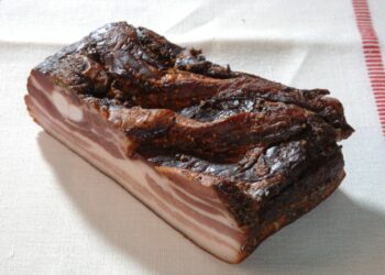 Comment fumer à chaud un jambon ?