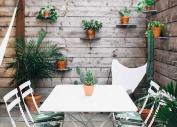Comment habiller un mur de terrasse ?