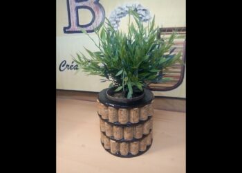 Comment habiller un pot de fleur extérieur ?