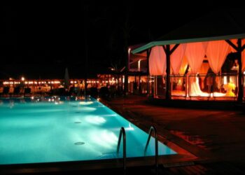 Comment illuminer sa piscine ?