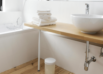 Comment installer un meuble sous vasque suspendu ?