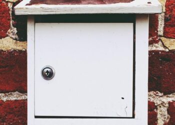 Comment installer une boîte aux lettres ?