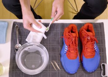 Comment laver des chaussures sans les abîmer ?