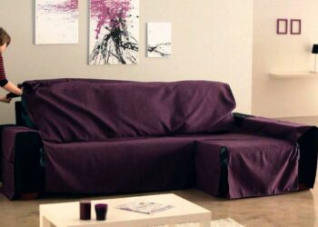 Comment laver des housses de canapé en tissu ?