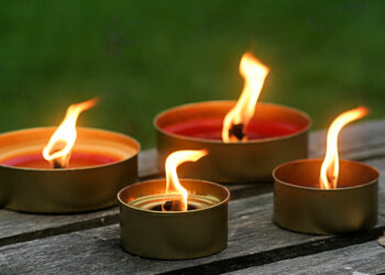 Comment lire la flamme d'une bougie ?