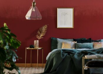 Comment marier la couleur rouge bordeaux ?