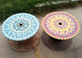 Comment mettre de la mosaïque sur une table ronde ?