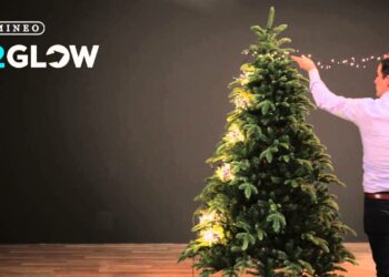 Comment mettre guirlande dans sapin ?