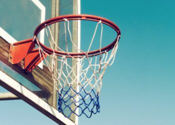 Comment monter un panier de basket ?