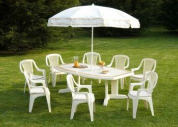 Comment nettoyer housse salon de jardin ?