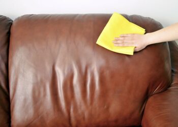Comment nettoyer le cuir sale ?