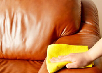 Comment nettoyer pipi enfant sur canapé tissu ?