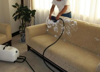 Comment nettoyer un canapé en lin ?
