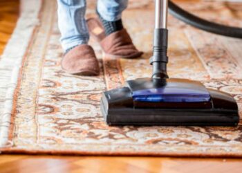 Comment nettoyer un tapis facilement ?