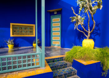 Comment obtenir la couleur Bleu Majorelle ?