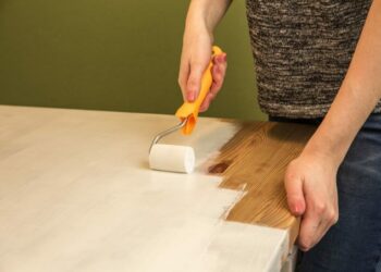 Comment peindre sur de la feutrine ?