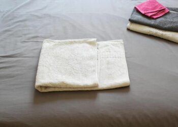 Comment plier un drap de bain original ?