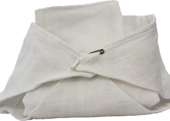 Comment plier un lange pour bébé ?