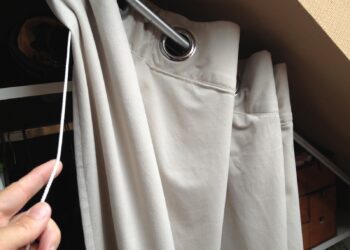 Comment poser une tringle dans un placard ?