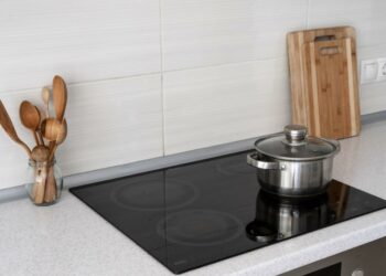 Comment protéger sa plaque de cuisson gaz ?