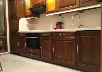 Comment rafraîchir une cuisine en chêne ?