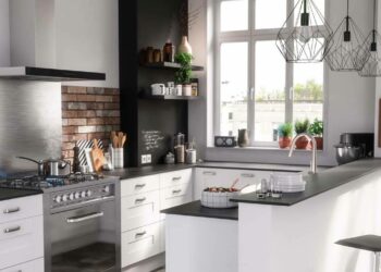 Comment ranger dans une cuisine équipée ?