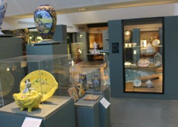 Comment reconnaître la céramique de la faïence ?