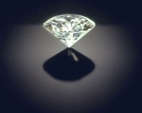 Comment reconnaître un vrai zircon ?