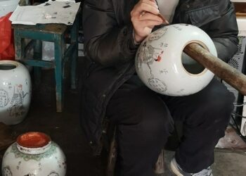 Comment reconnaître une porcelaine ancienne ?