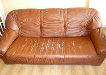 Comment rénover des chaises en simili cuir ?