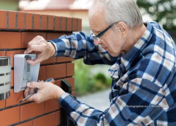 Comment réparer sonnette maison ?