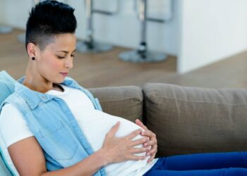 Comment savoir si mon bébé aura les cheveux bouclés ?