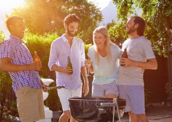 Comment s'habiller pour un barbecue entre amis ?
