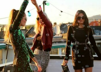 Comment s'habiller pour une soirée vintage ?